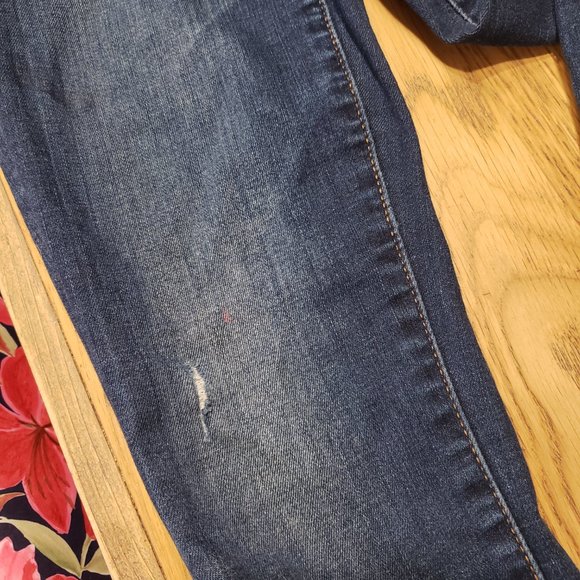 American Eagle 28x28 dark wash distressed hi rise jegging next level str… - Picture 7 of 12